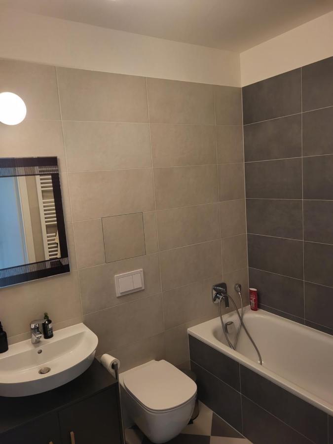 Apartmán New In Karlin, 8, Close To Center